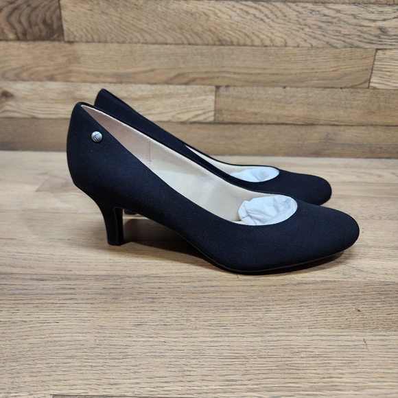 LifeStride Parigi Black Micron, Women's Pump Heels (size 11M) - Picture 5 of 7